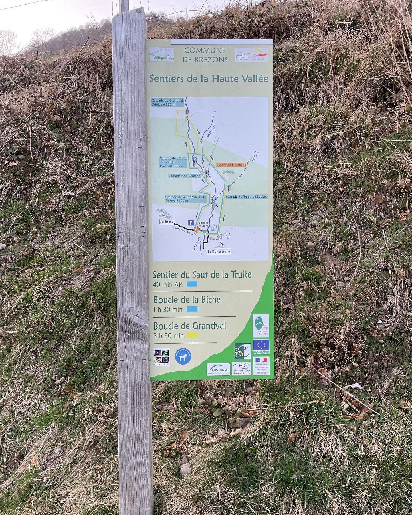 Panneau d'information Vallée de BREZONS dans le Cantal