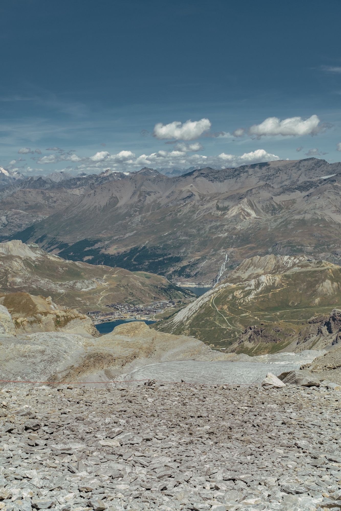 Vue depuis le Glacier de la Grande Motte, plus haut sommet de la Vanoise et de la Savoie
