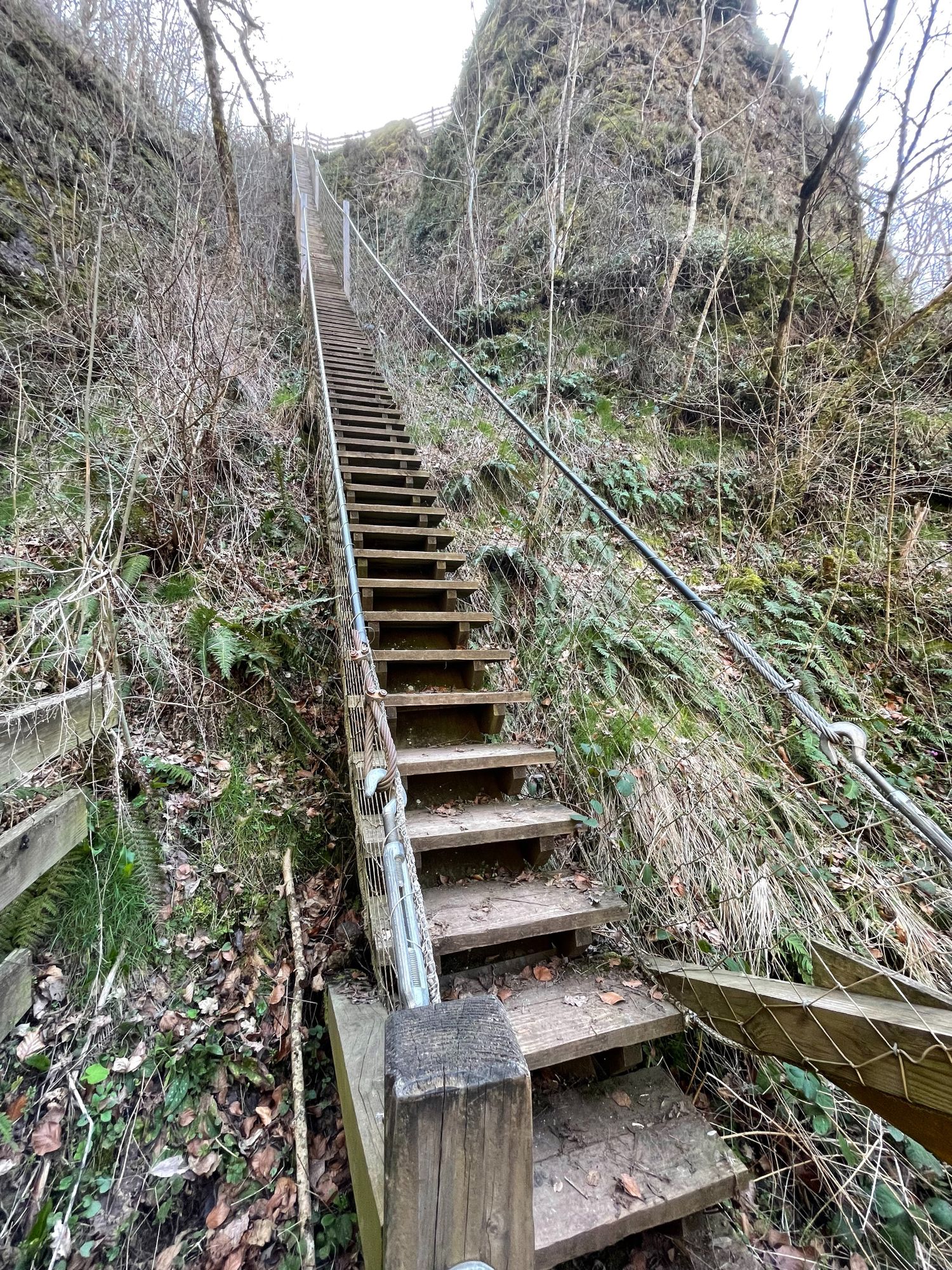 Escalier de la cascade de la Borie